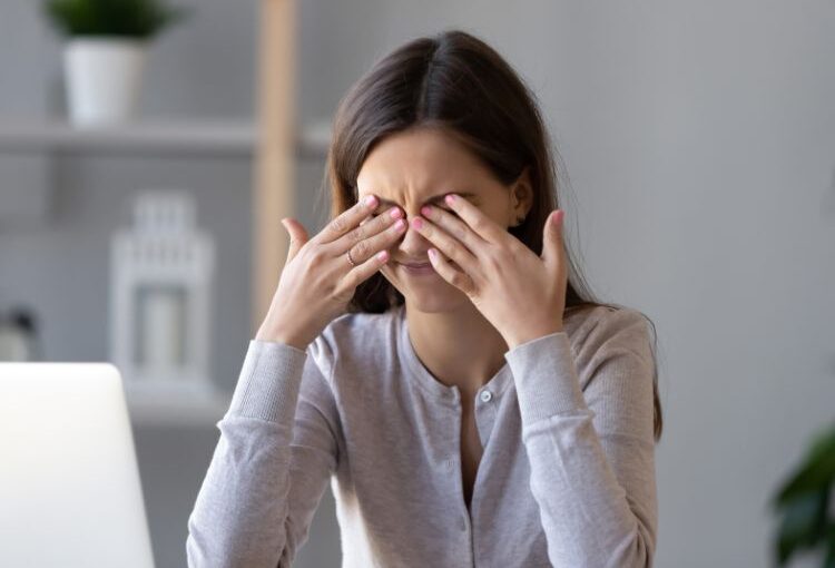 Síndrome do olho seco – Causas e tratamento